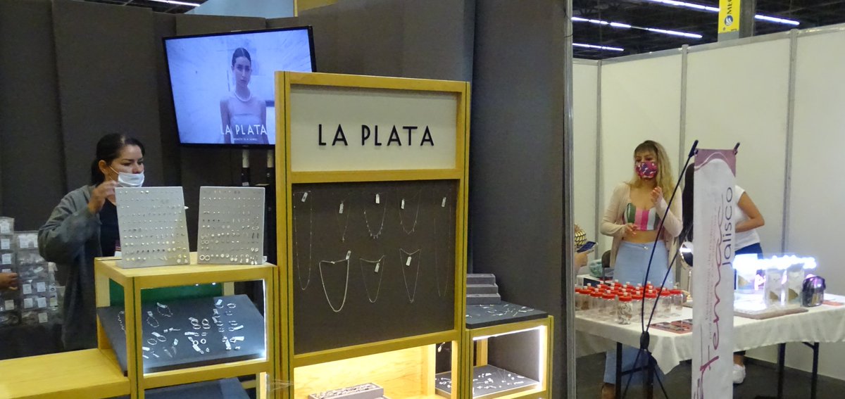 enlazadot's tweet photo. #Memorias 3er. Encuentro Nacional de MiPYMES 2021
#BEFAM
#LAPLATA
#HIPICODIAMANTE
#YOYOLO
Gracias, con y por ustedes se engalanó nuestro evento
NOS VEMOS EN EL 2022
#ENMIPYMES2021 #mipymesenmovimiento #mexicopaísdemipymes https://t.co/Zkg1bKphS7