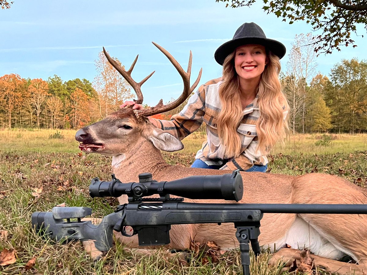 BaileeBLowery's tweet photo. spot’em got’em https://t.co/t3PvpeP0iK