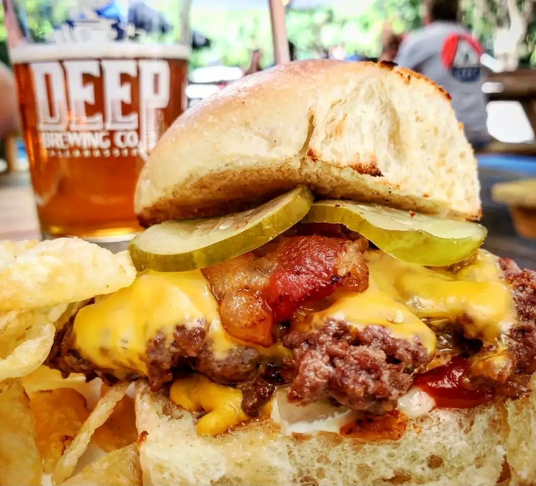 The "Merica" was the slider we created the entire Slide Hustle concept around, and it's an item - no matter how much our menu changes - that'll never go away.

And here's a little pro-tip: Make it a double - and add bacon - for only $2 more! 🍔  🥓  😋 

(1)