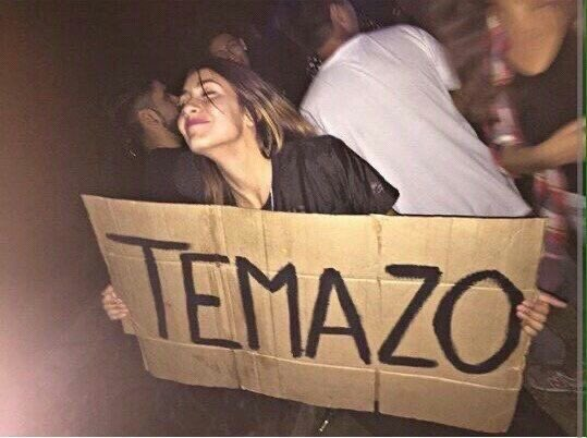 josephmonsalve8's tweet photo. *Suena cualquier canción de reggaeton viejito*
Automáticamente yo: https://t.co/jBVIFooPLD