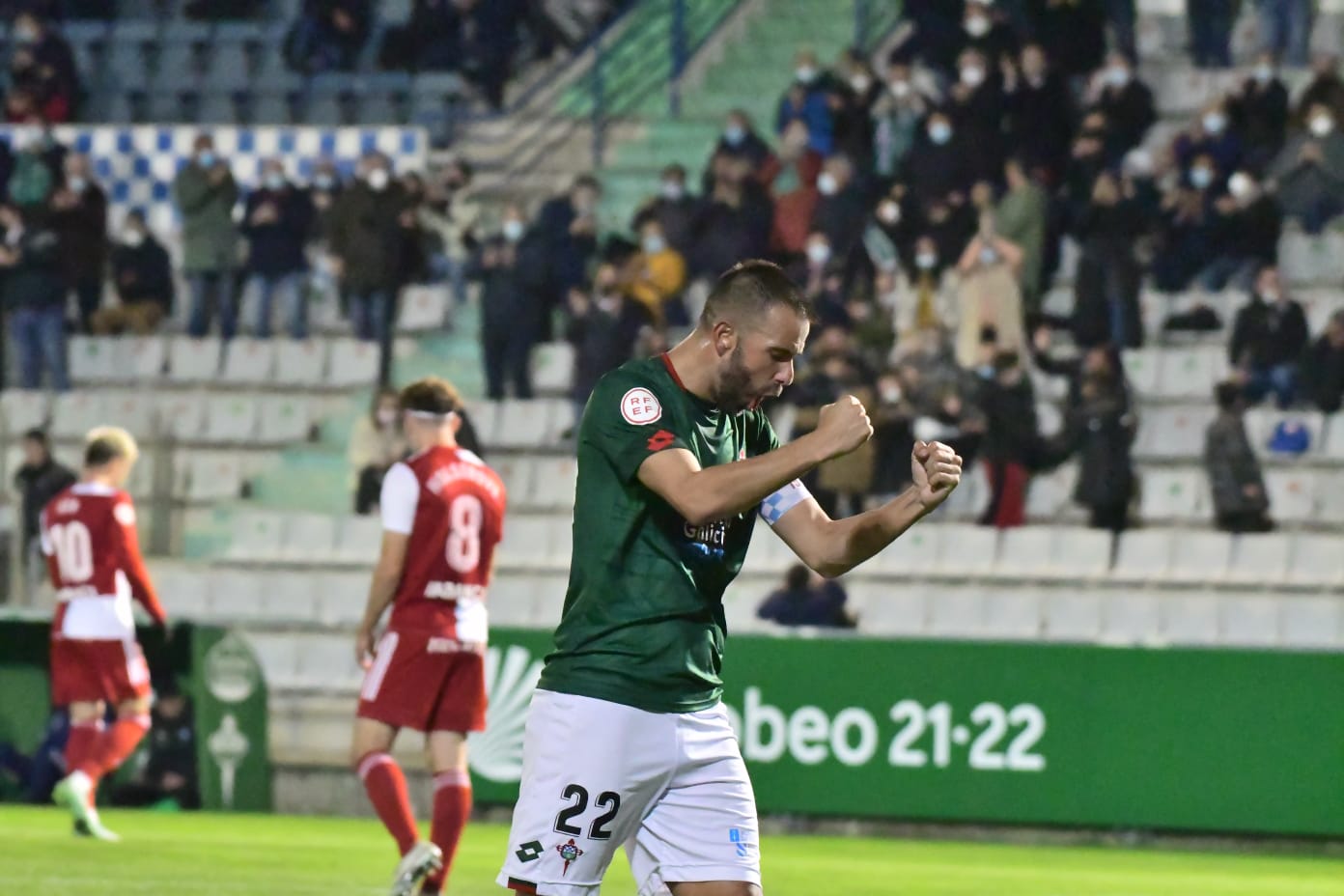 Joselu celebrando un gol (Foto: Racing de Ferrol).