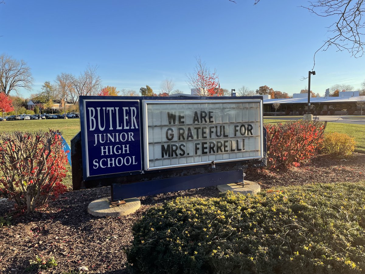 ButlerSD53's tweet photo. Thanks to faculty and staff from @D53ButlerJHS and @D53BrookForest, parents, students, &amp; past staff members for coming out this morning for the @WGNMorningNews flyover in honor of Mrs. Ferrell and her 29 years of service to #D53! #D53 won't be the same without you, Mrs. Ferrell! https://t.co/Sw9bR5LfJk