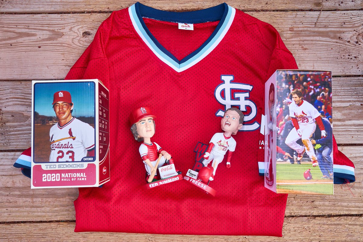 St. Louis Cardinals on X: A Yadi Tumbler, Goldschmidt Jersey, Arenado Hat,  and a $100 Cardinals Gift Card Reply with the name of your favorite  current Cardinal for a chance to win!