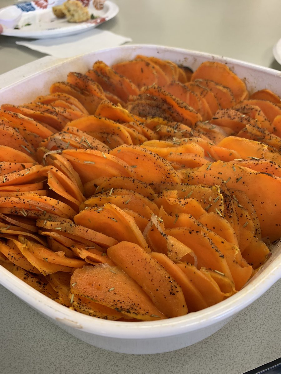 FabDirks's tweet photo. Unconventional Thanksgiving Sides presented by Culinary Class! https://t.co/d1jLbo1mFr