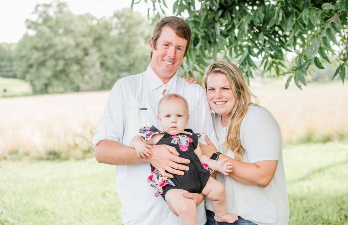 NCAgriculture's tweet photo. #FarmFeatureFriday Agriculture has a way of bringing people together, even husband & wife duo, Kate & Kaleby Little. Kaleby grew up on his family farm learning to grow row crops from his parents. Kate’s grandmother operated a Century Farm. Learn more on our FB! #NCAgriculture https://t.co/pVGoP6eQLk