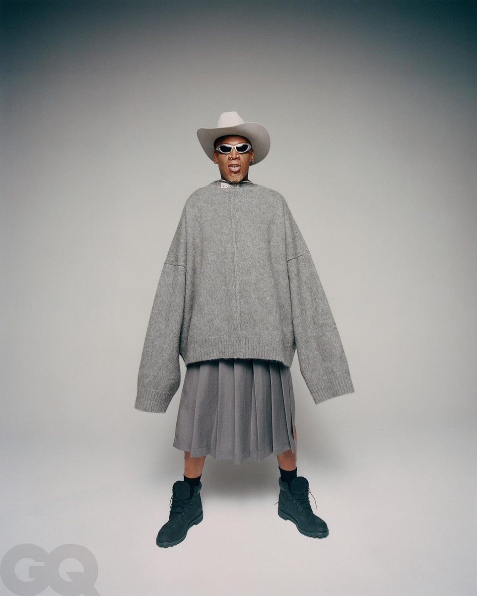 viewsfrance's tweet photo. Dennis Rodman pour GQ 📸 https://t.co/81DOQxyVk1