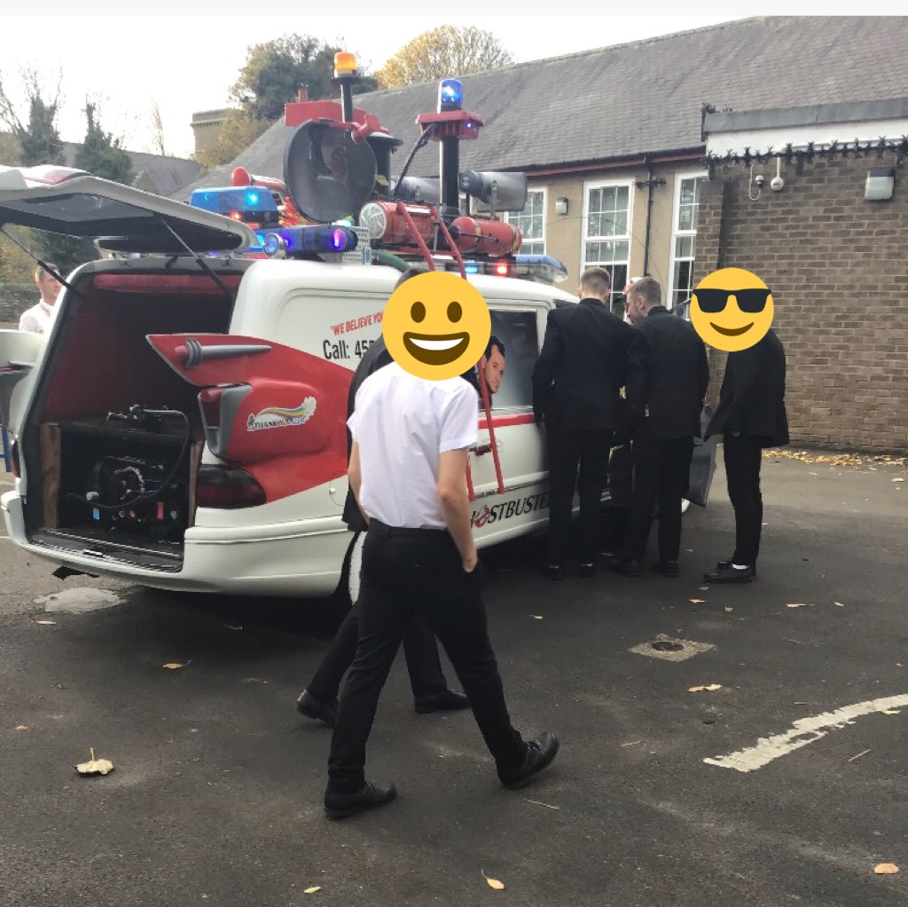 rtagateshead's tweet photo. A huge thank you to Stanβs Autos who visited school to talk to KS4 about careers in motor mechanics. The learners were so engaged, curious and respectful! What a joyful meaningful experience! πππ€©π©βπ§π§βπ§π¨βπ§πππ #RTAcurrency #RTAcommunity #careers https://t.co/hpc6b3V1Z3