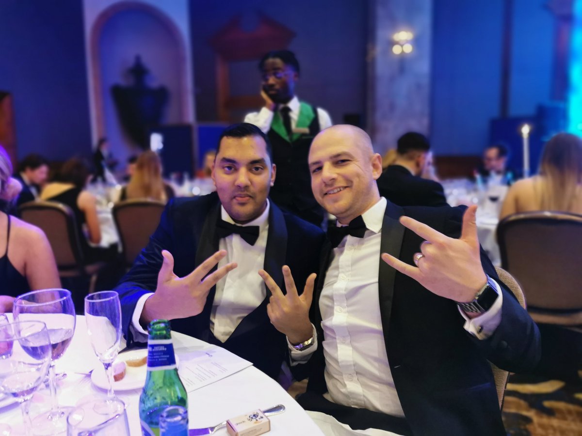 LauraEak15's tweet photo. Learning to count #ysoya #table11 https://t.co/XMbCvlDvwI