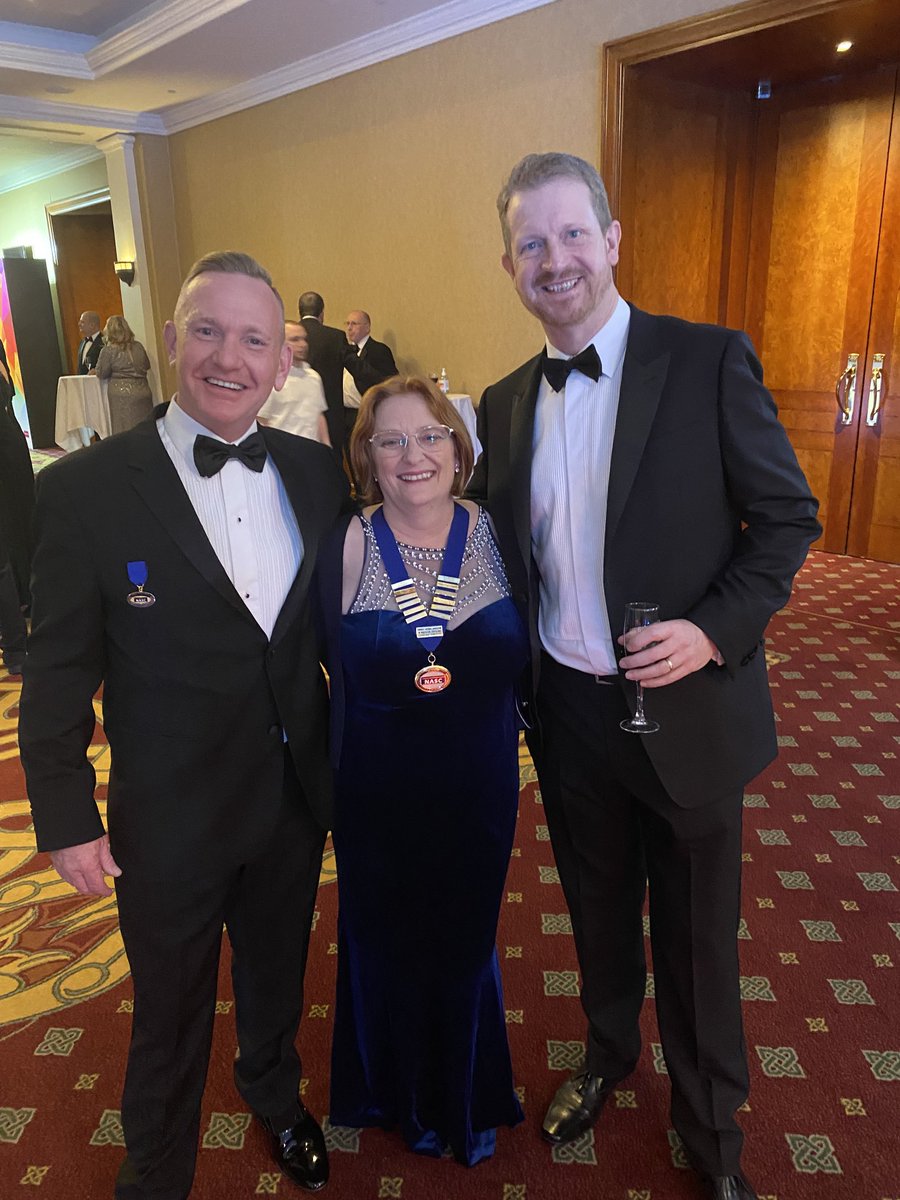 Kevinwardscaff's tweet photo. #havingaball https://t.co/5BJv3hnTsm
