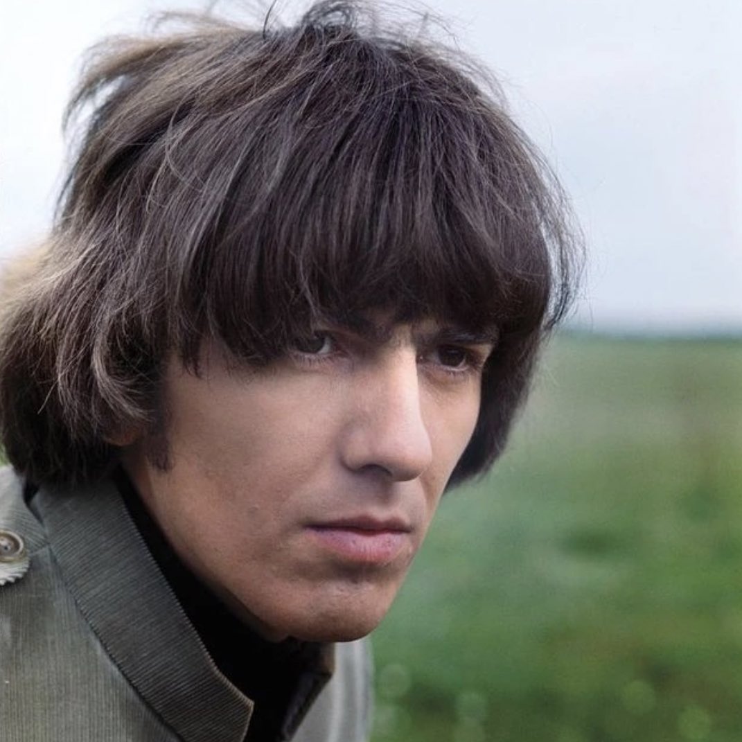 The Beatles Earth tweet media