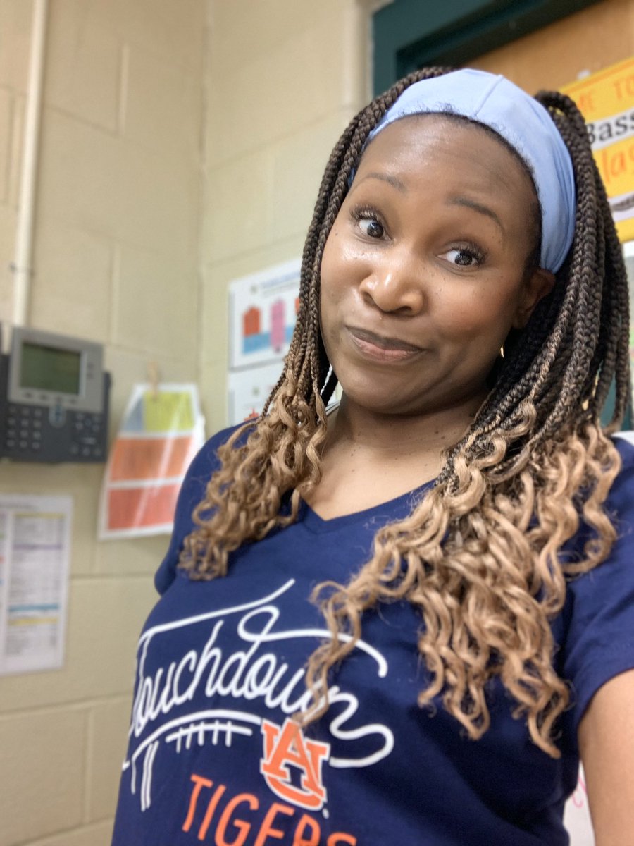 Team Alabama or Auburn? Friday Spirit Day @PrincipalERD <a href="/DicksonTigers/">E.R. Dickson Tigers</a>