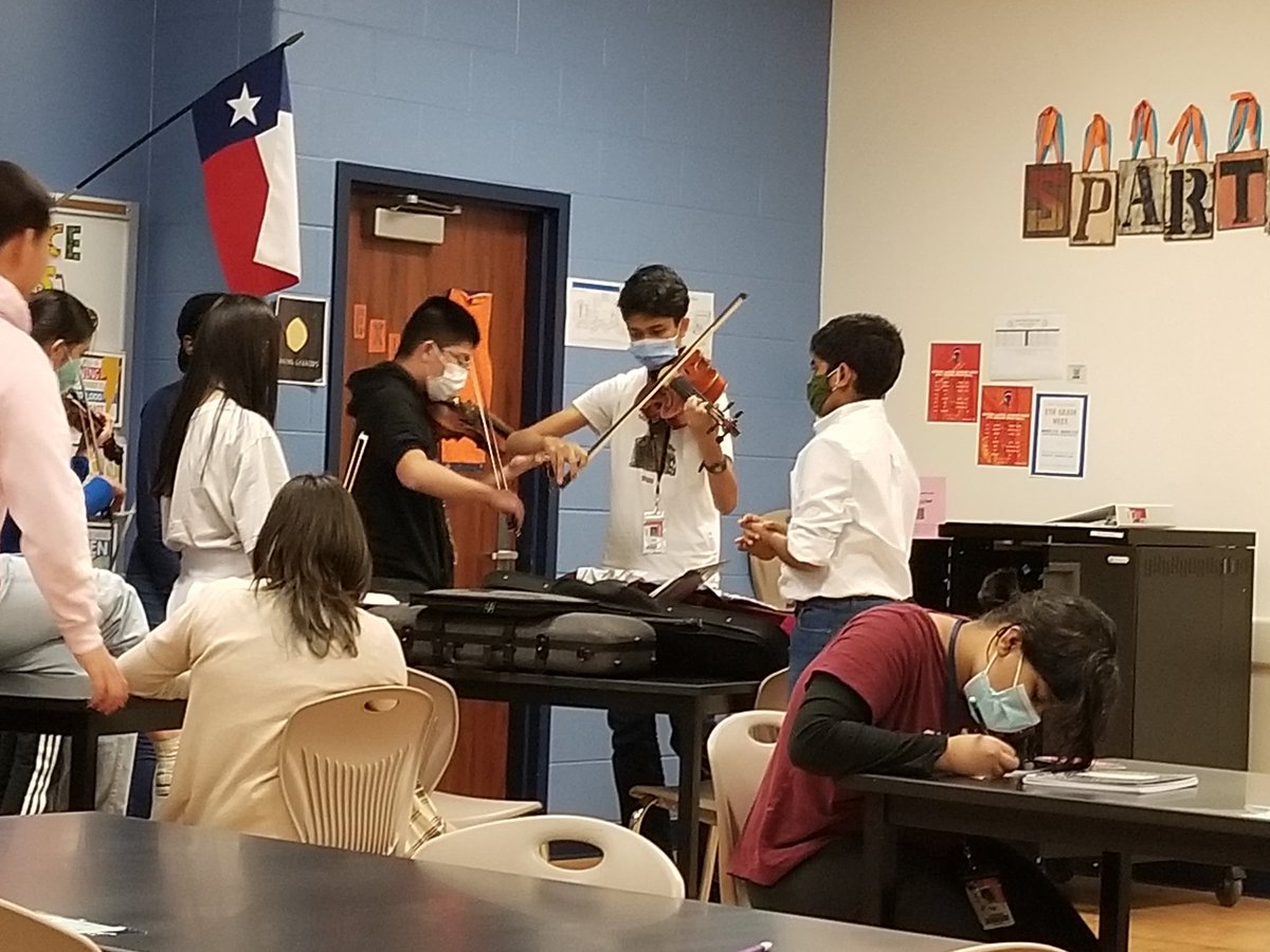 shearerlea's tweet photo. Won in Turkey Bingo! And this is why my 8th period isn't at the pep rally. #orchestra #personalConcert @spartan_speak https://t.co/e5fGtfMjXE