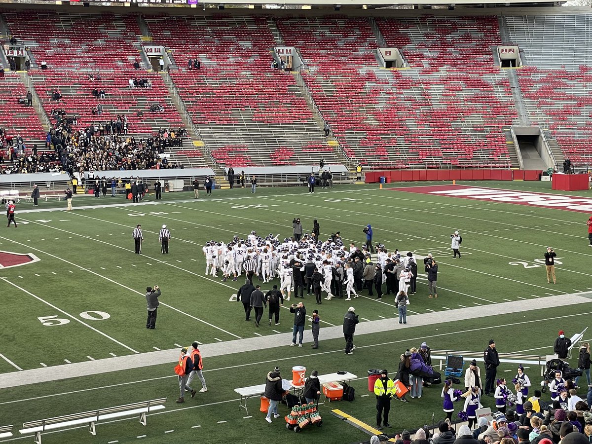 Waunakee Football tweet media
