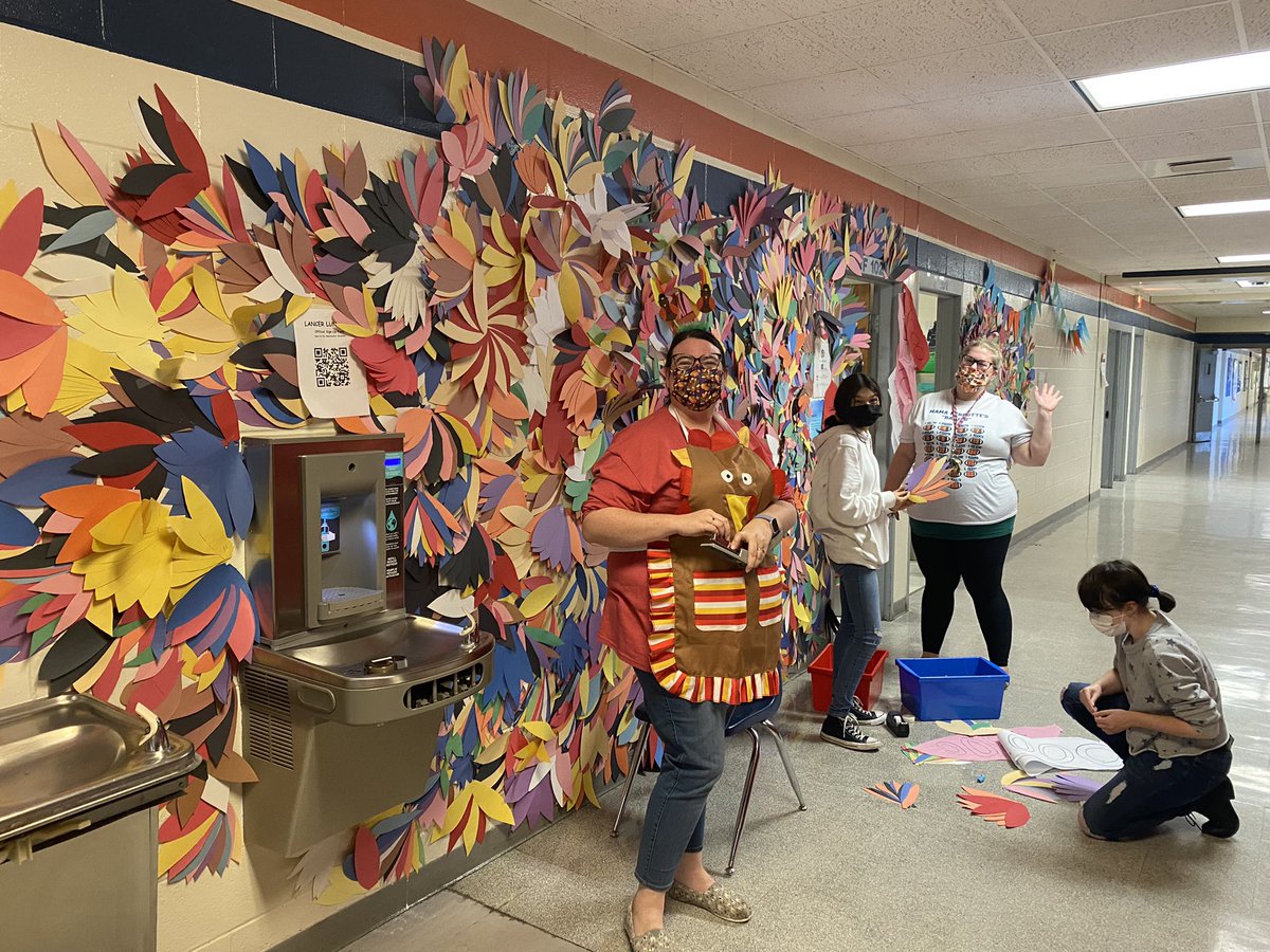 kryslowe's tweet photo. The biggest turkey competition is full on at MCHS. I just saw Ms. Wyman helping out Ms. Perrotte with her feathers. Ms. Perrotte is in the lead! 🦃 🪶🪶#MCHS @ccpsinfo #L4L #thebiggestturkey #Competition https://t.co/zlm2FPh5xH
