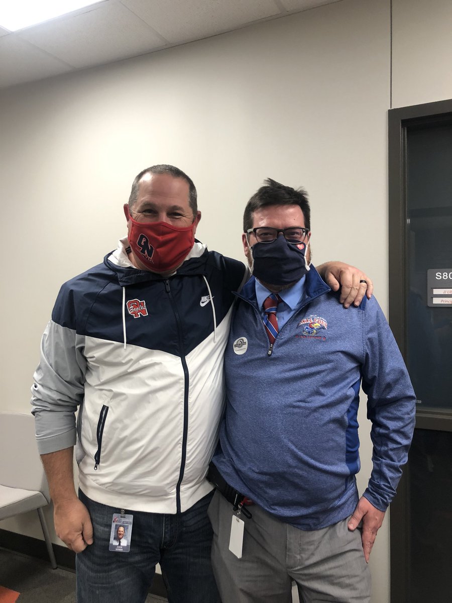 APThomasFT's tweet photo. What an exciting #ExplorationDay for all of us @sftcyclones when @JasonHermanON comes over to be an administrator in our building for the day! Our ON Feeder Area is one big family! #ProudToBeSFT #OnceAnEagle https://t.co/c3aaqOcV83