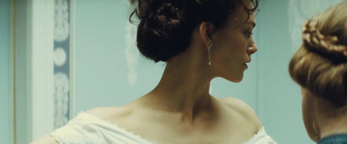 folkausten's tweet photo. anna karenina (2012) https://t.co/Y4dITi59cu