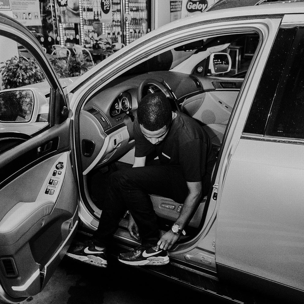lcdomartinsdj's tweet photo. O que é impossível para os homens é possível para Deus! #EmBuscaDameta 🔥✅ 
📸 @xvinicioux https://t.co/RuyWH7Yf8K