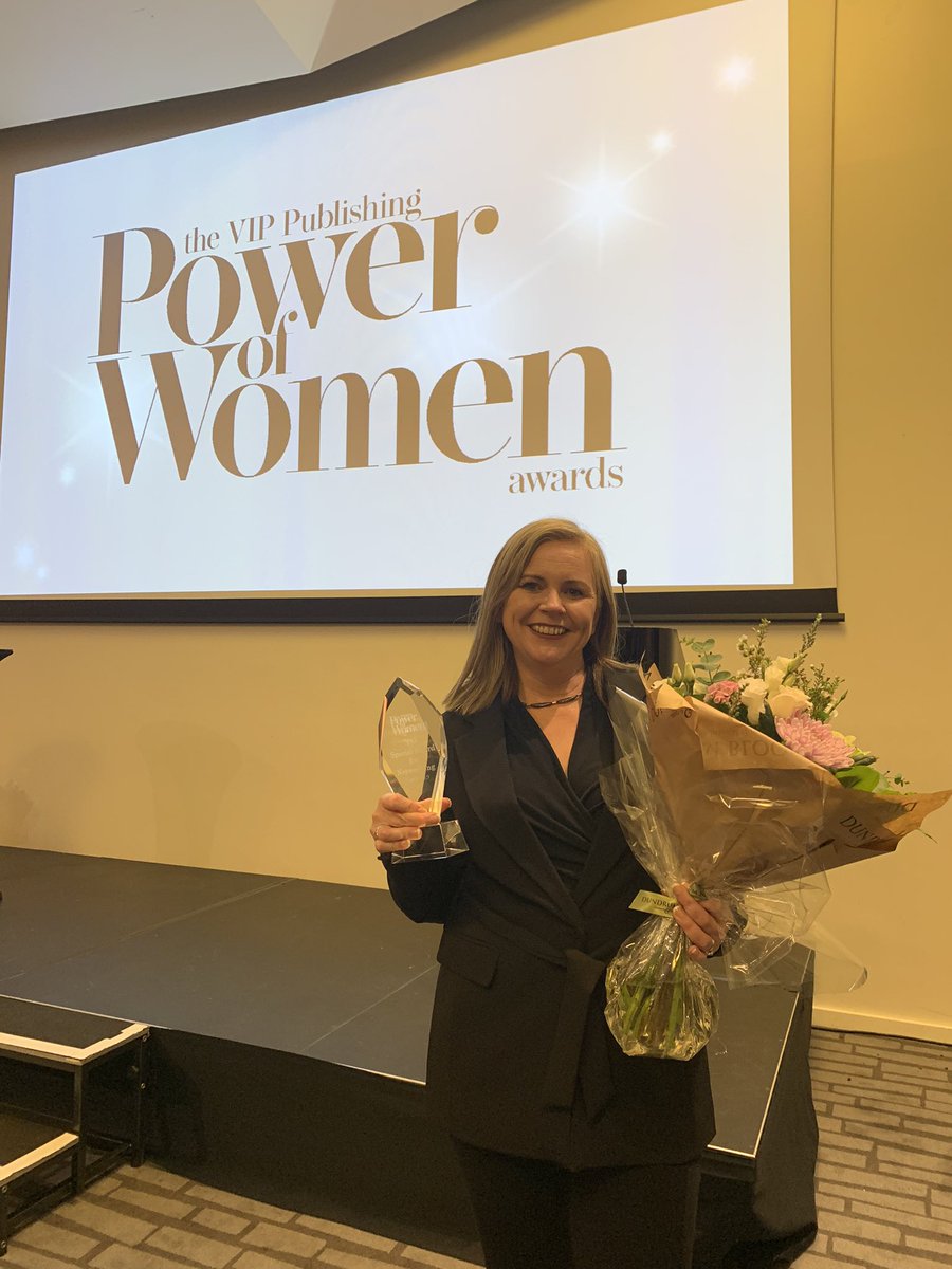 LeahCheungTM's tweet image. An amazing event today at @VIPmagaz #PowerOfWomen event❤️ Well done to all of the VIP magazine team for putting together a beautiful day! 
And congratulations to my mam @Tweetinggoddess on her award! #vipmagazine