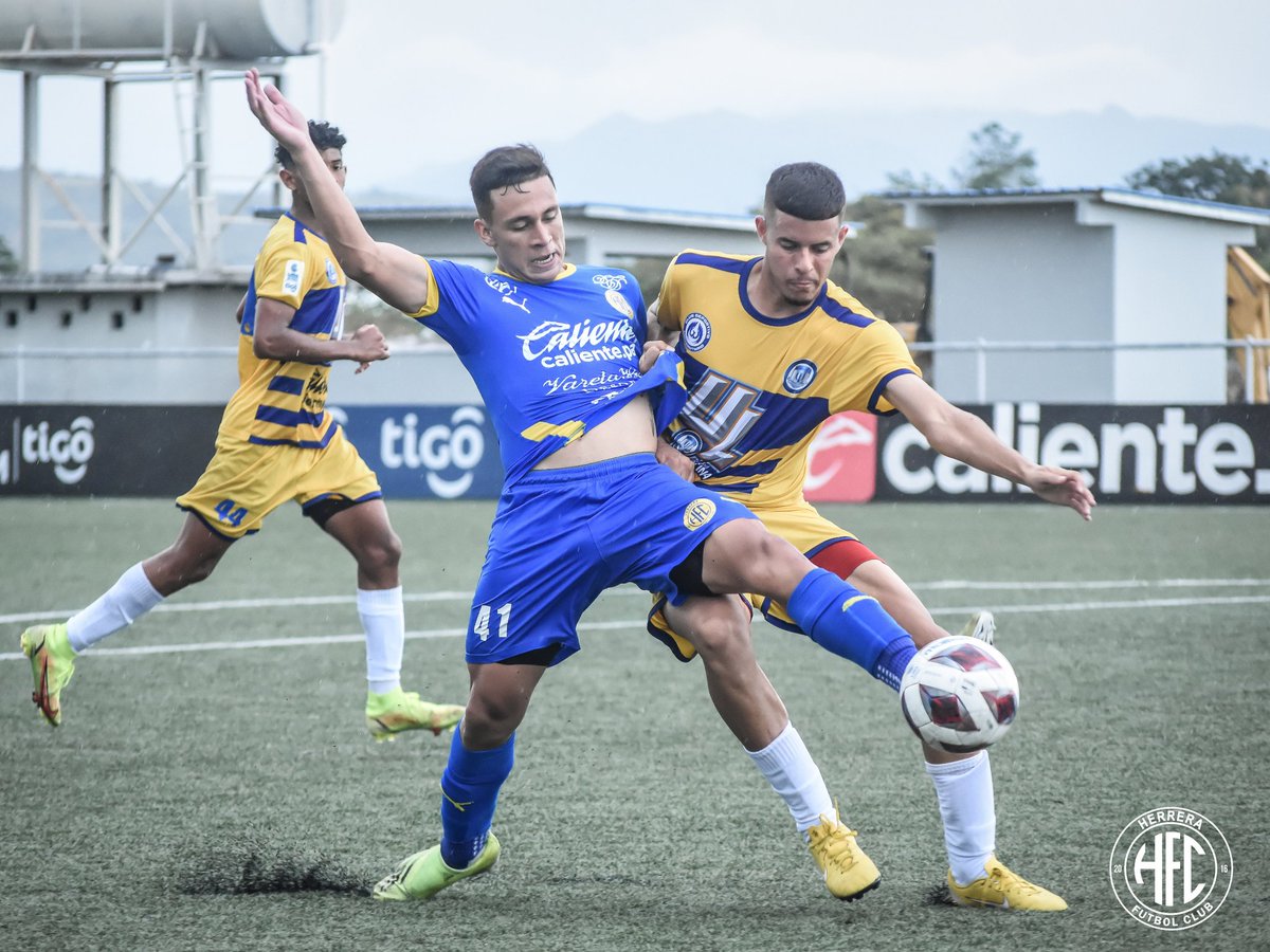 Final de partido
@PanamaULatina 0-0 Herrera FC