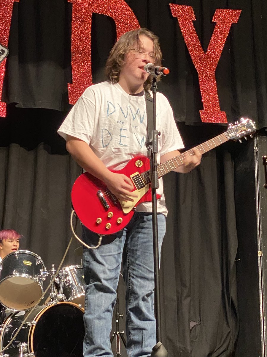 WFHS Big Red Band tweet media