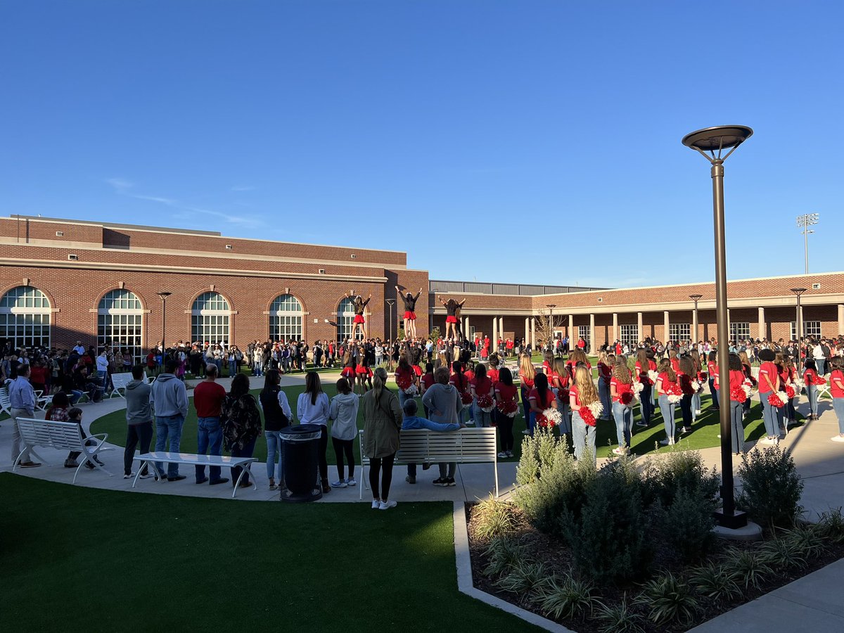 Thank you for the support today!!  #CodeRED #Area <a href="/TLRedRaiders/">Tyler Legacy High School</a> <a href="/TLegacyCheer/">Tyler Legacy Cheer</a> <a href="/TylerLegacyBand/">Tyler Legacy Band</a>
