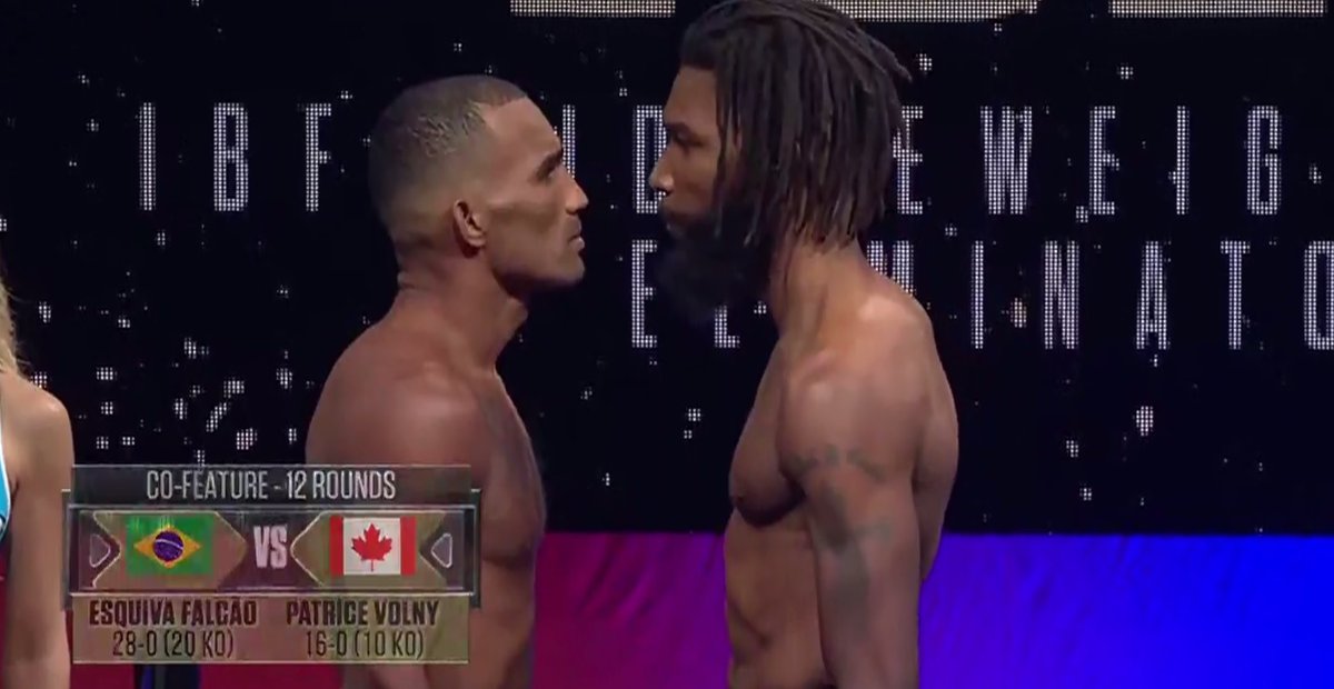 Pesée réussie pour Patrice Volny (159,4) et son rival Esquiva Falcao (158,8). Samedi, Volny livrera son 1er combat aux États-Unis en sous-carte du duel Crawford-Porter