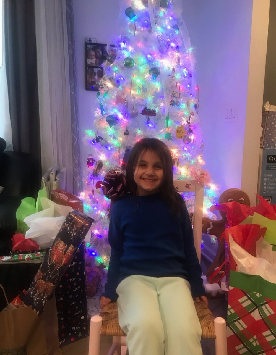 MonarchDesignR1's tweet photo. Monarch  Design &amp; Restoration 🦋 is getting ready to roll out donations of refinished rocking chairs &amp; rocking horses for our 2nd annual #rockinaroundthechristmastree program🎄#makingspiritsbright 😁 #refinishandreuse #givingback 🎁 @Benjamin_Moore @DEWALTtough 🧰🖌🛠 https://t.co/3nWhNMbFnW