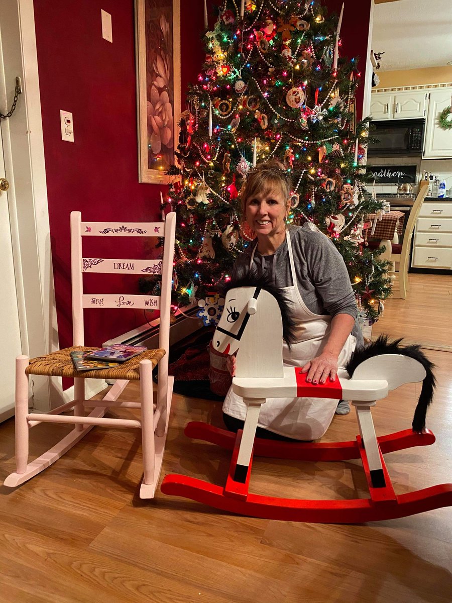 MonarchDesignR1's tweet photo. Monarch  Design &amp; Restoration 🦋 is getting ready to roll out donations of refinished rocking chairs &amp; rocking horses for our 2nd annual #rockinaroundthechristmastree program🎄#makingspiritsbright 😁 #refinishandreuse #givingback 🎁 @Benjamin_Moore @DEWALTtough 🧰🖌🛠 https://t.co/3nWhNMbFnW
