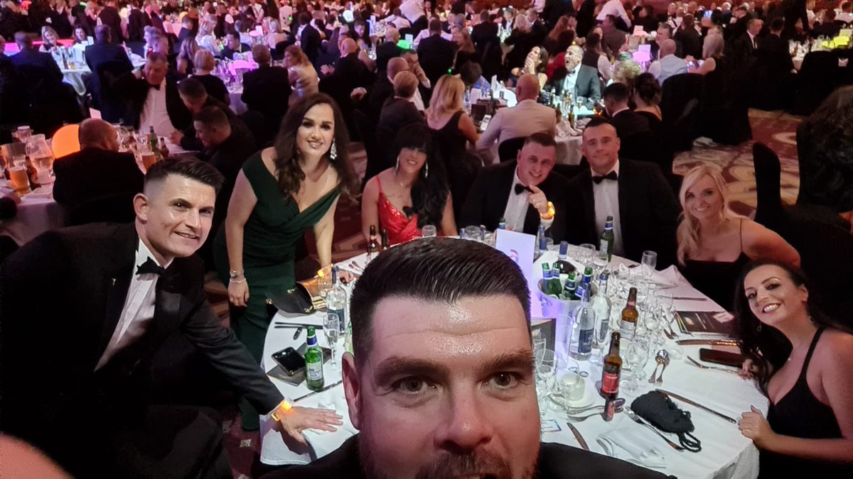 azzfoley's tweet photo. #havingaball https://t.co/ObwKe3JkKA