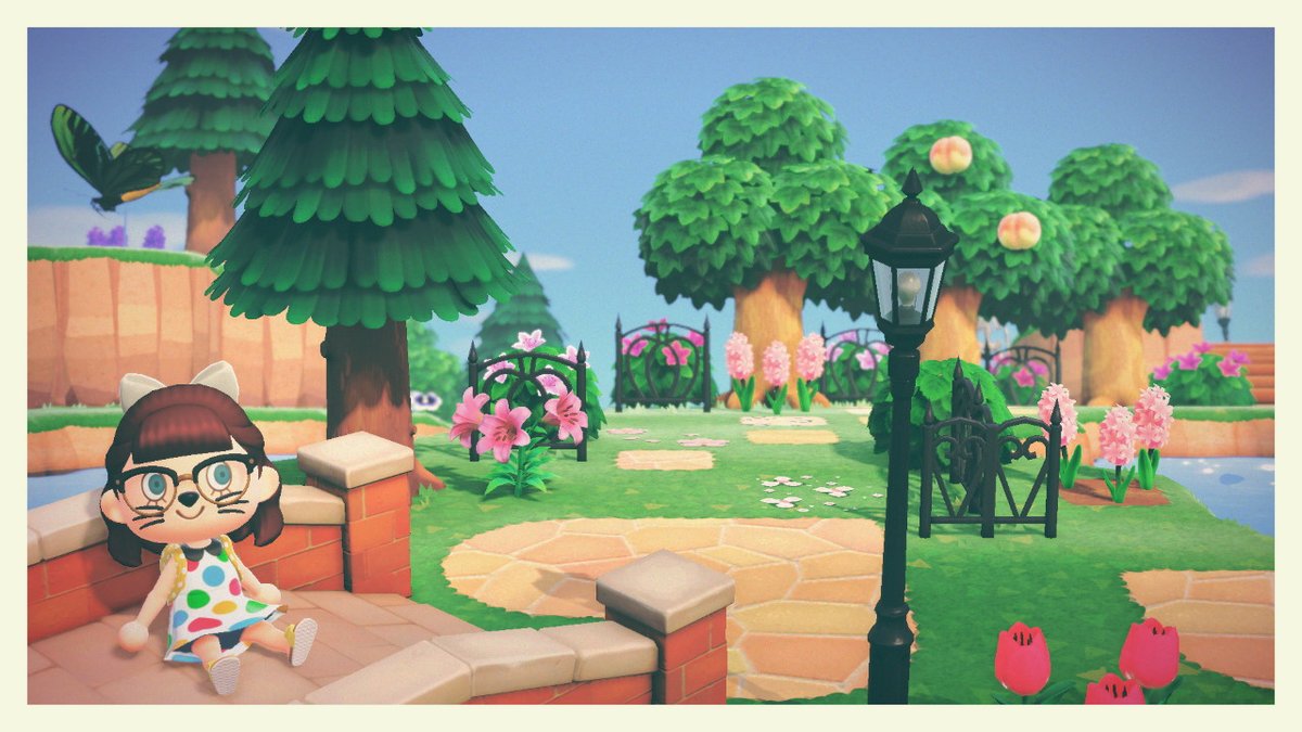acnhsage's tweet photo. 🌷 Welcome to Nephthea 🌷
💭 DA-5104-1849-1749 💭
📋 RA-2910-7630-0174 📋
Explore my lil island or my happy home designs! Nothing extravagant but I do love my island 💕 
#acnh https://t.co/EaUOJ3LzXK