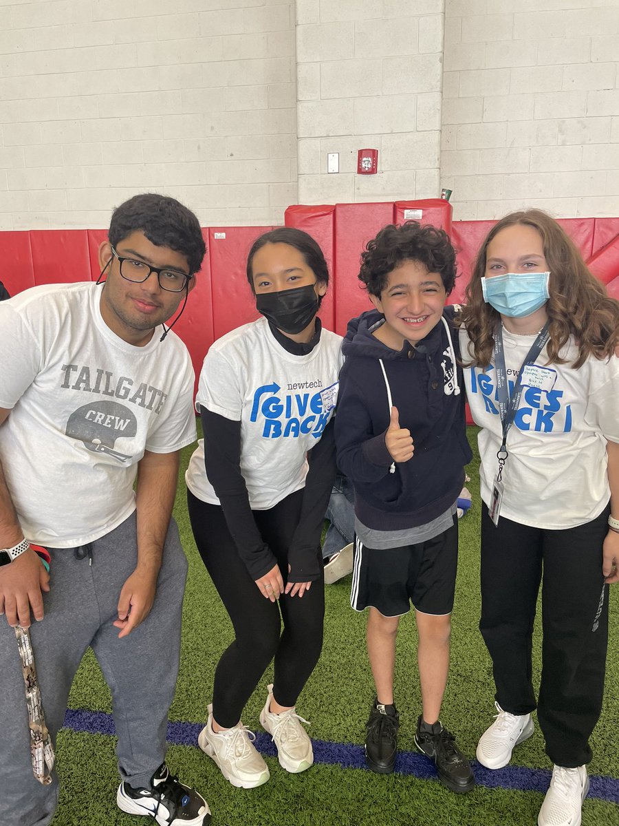 asullivan_NTHC's tweet photo. My last @NewTechCoppell gives back EVER!!🥲🥲 I had such a great time today, and it was a great way to kick off Thanksgiving break! #NTGB21 https://t.co/1EXWzDJGt1