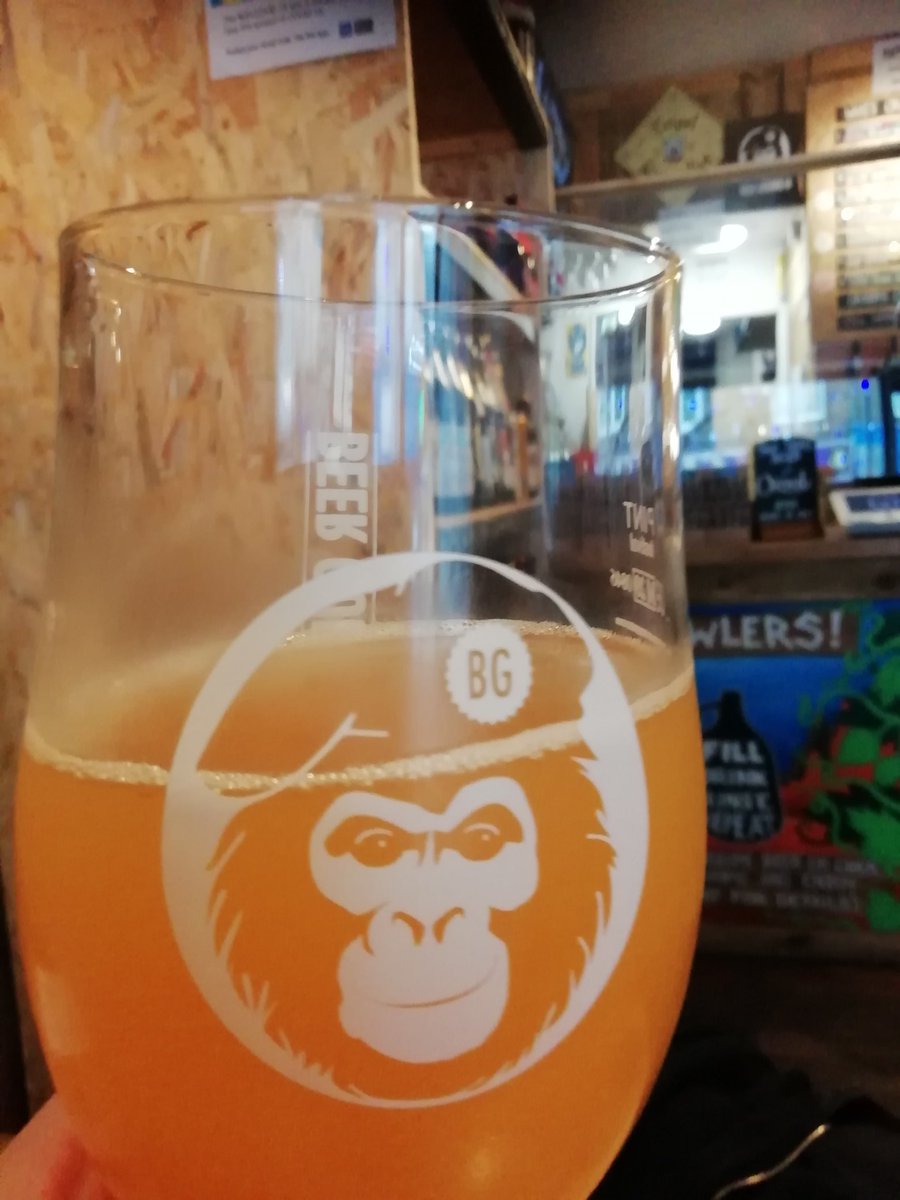gemil078's tweet photo. Thanks @Beer_Guerrilla always a warm welcome and a top notch beer board. CCC 2021 pack secured #SirenCCC π» https://t.co/g0oZP3InGg
