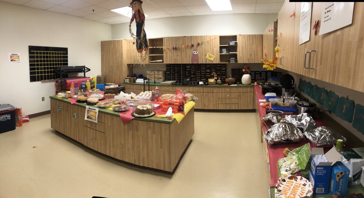 msbarrios80's tweet photo. Thankful for our school community! Our @KeyesTigerCubs potluck was a success! We are a great team! 
#IISDspreadingpositivity https://t.co/p8sSQkVRwL