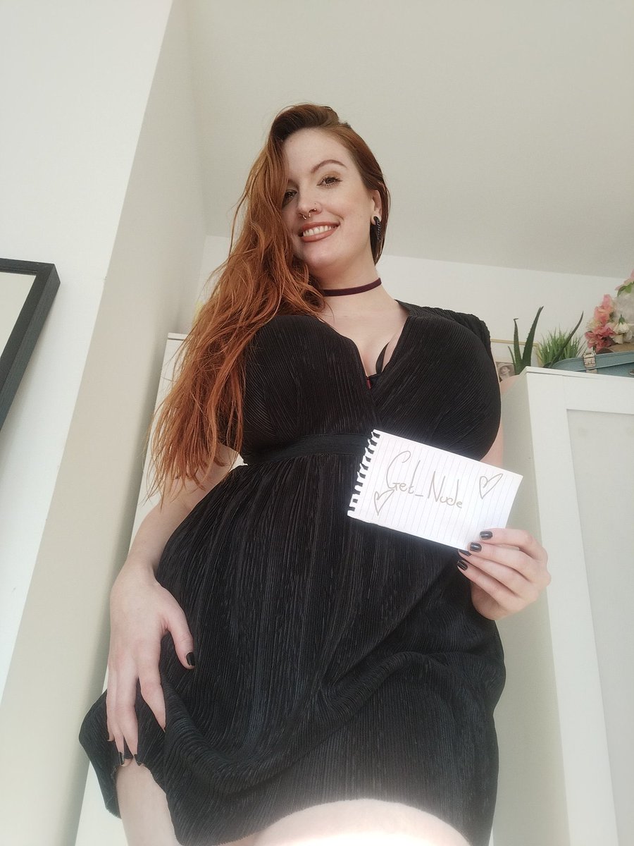 Get_Nude 52k on Twitter: "#GetNude4GetNude #FanSign *A MUST* Head On