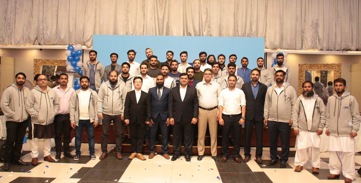 GenesisLabCom's tweet photo. RNS Solutions is a family, bonded together with a vision. Individually we are one drop, together we are an ocean.
Here comes the glimpse of the RNS fraternity.
#RNSSolutions #annualdinner #awardceremony2021 #RNSfamily https://t.co/7X4Lu3gQl7