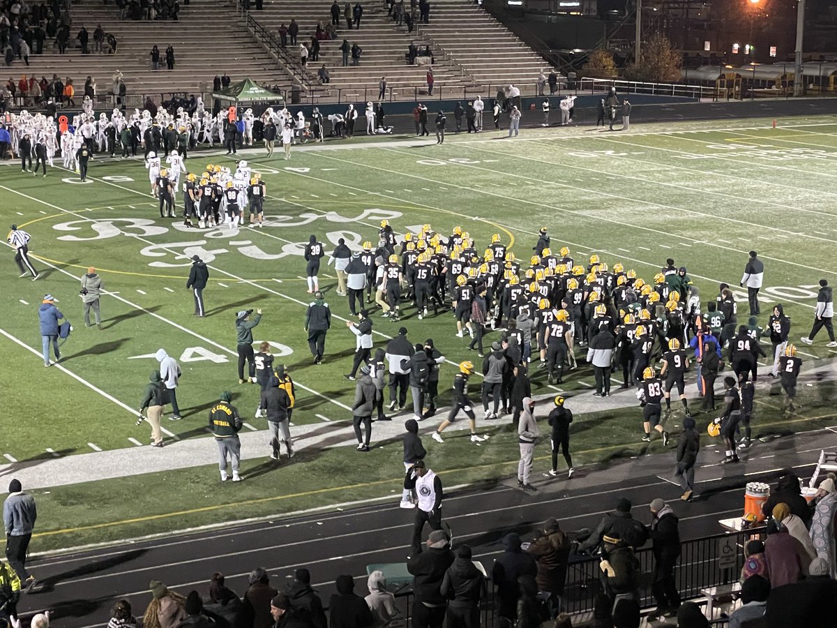 Congrats <a href="/SEHS_FOOTBALL/">St. Edward Football</a> Regional Champs!! 🦅🦅🦅 One more week guaranteed…