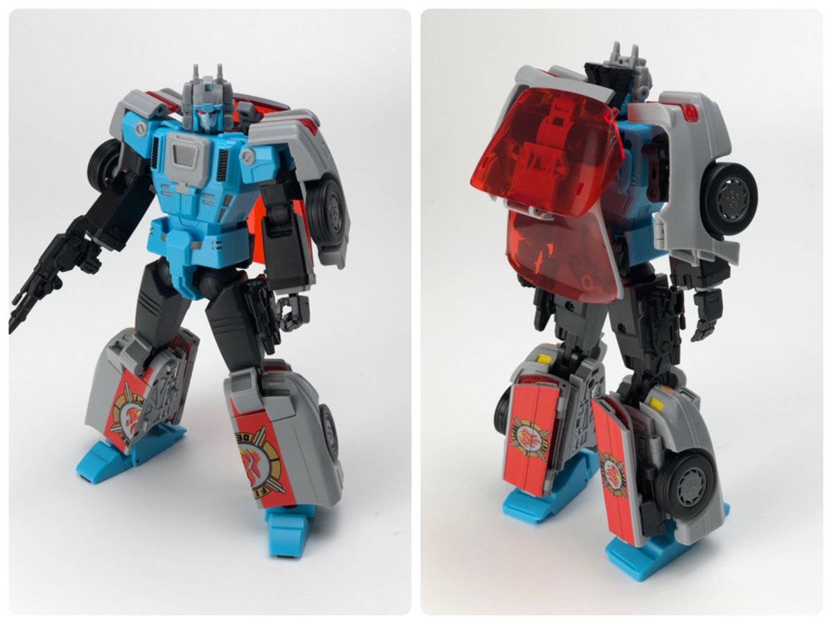 fans_hobby's tweet photo. Glad to let u know that MB-13A RED BUZZER is available to pre-order at your local stores or at our online store :

https://t.co/WN77DkztK9

Check out the photo gallery 
part 1 / 3 : Robot mode! 

#fanshobby #thirdpartytransformers #redbuzzer #juniorheadmasters #siren #masterforce https://t.co/5xdoJcxPpc