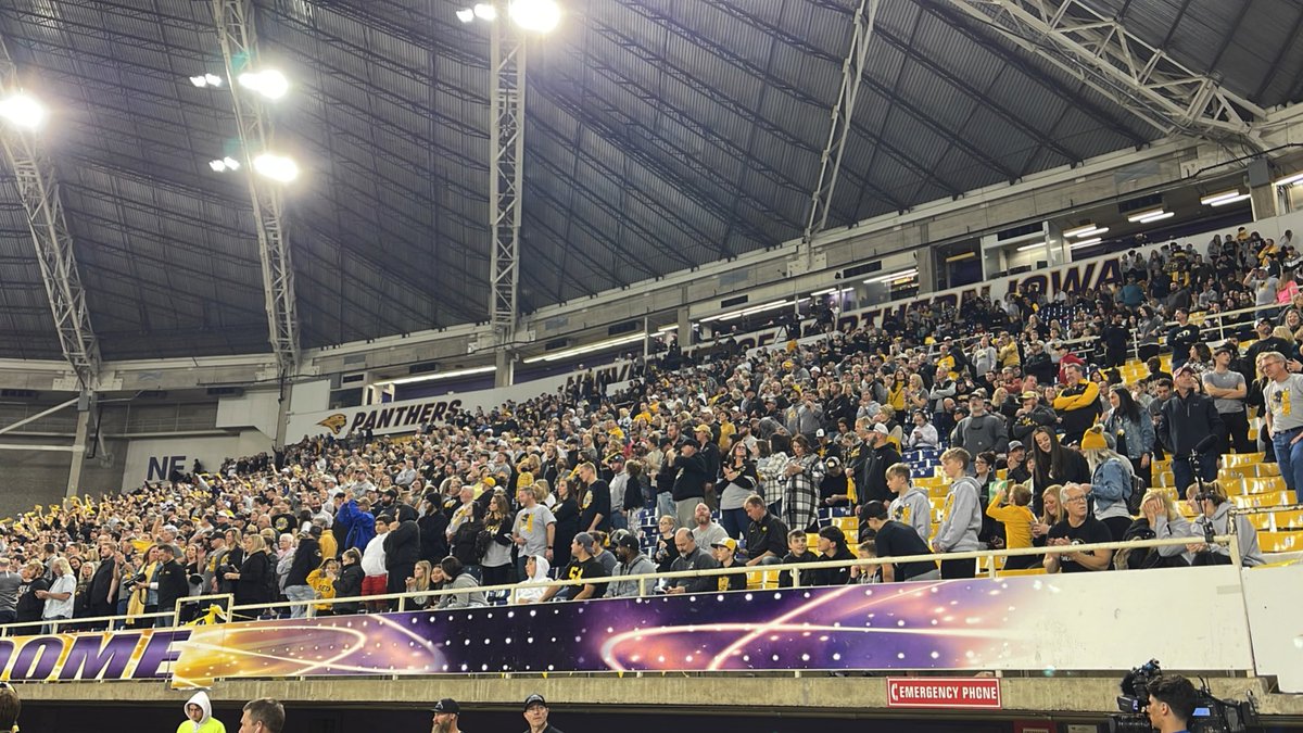 SEPolkRams's tweet photo. The RAMS are your class 5A STATE CHAMPIONS. Defeating @Ankeny_Hawks by a final score of 24-7. Congratulations @sep_football! #1SEP https://t.co/ijmuPJP5X8