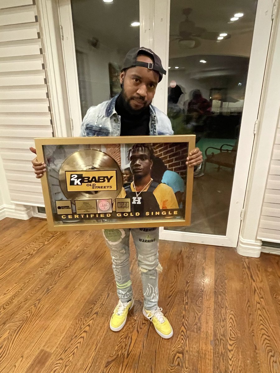 ycdagoat's tweet photo. Hard work pays off it’s Gold at this moment but now 💿 https://t.co/JLEgT0xLV6