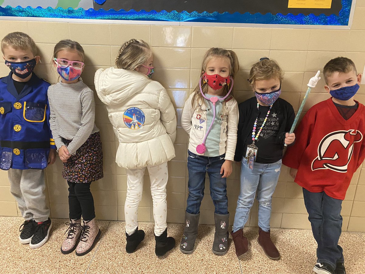 CarlaMFletcher's tweet photo. Today these kinders dressed up as the career they want when they grow up 🥰 @HTSD_Robinson @WeAreHTSD https://t.co/frHMuKRpz9