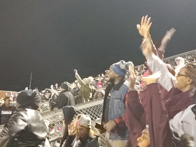 LewisvilleHS's tweet photo. Farmers Won the Area Championship! First time since 1996…25 years!!! Farmers beat Arlington Martin 35-18!  We are so proud of you!  Keep Going!!! Info coming soon on next game! https://t.co/UcR7D9OHBj
