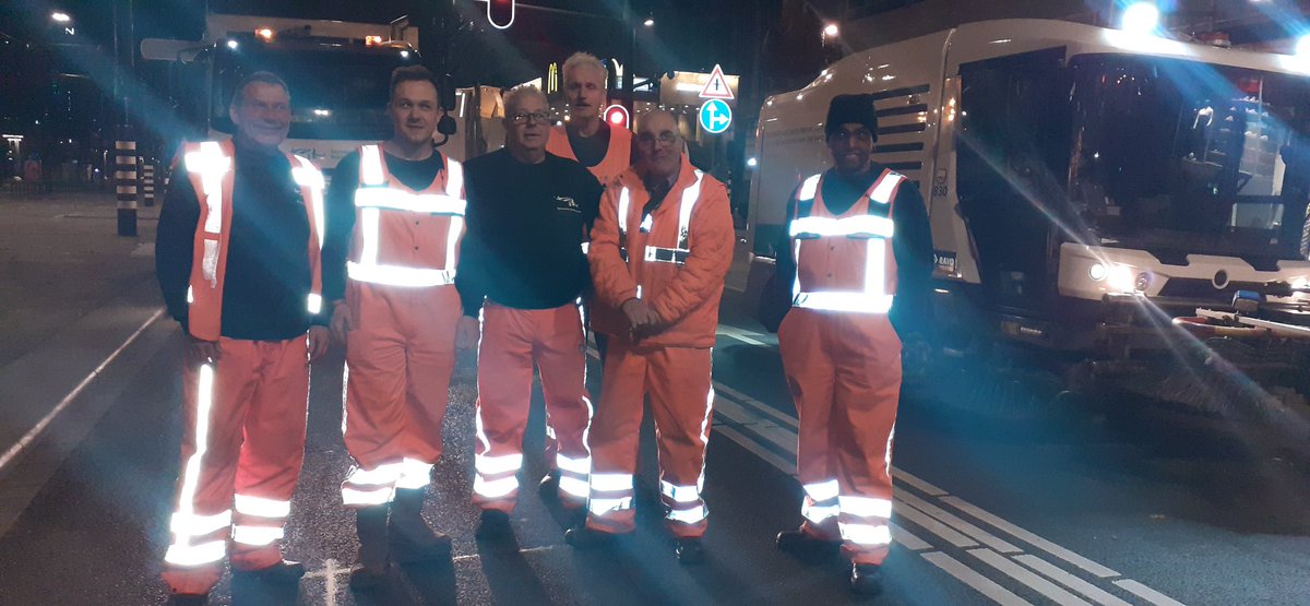 Namens de 35 man die ingezet zijn en verlangen naar hun bed. De groeten! <a href="/RTV_Rijnmond/">Rijnmond</a>