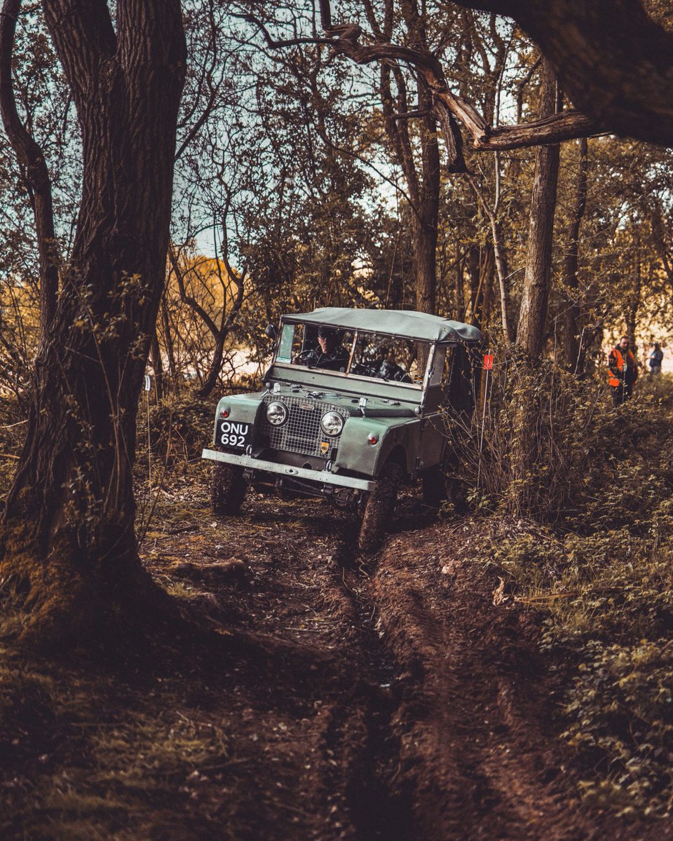 landroverpa's tweet photo. @retroeighty at a Spring tyro event a few years ago hosted by @staffsandshropslrc
By @landroverpa
#landrover #SeriesOne #Serieslandrover #landroverphotoalbum #inkyenston #Oldrovers #Retroeighty https://t.co/bt86drdwyj