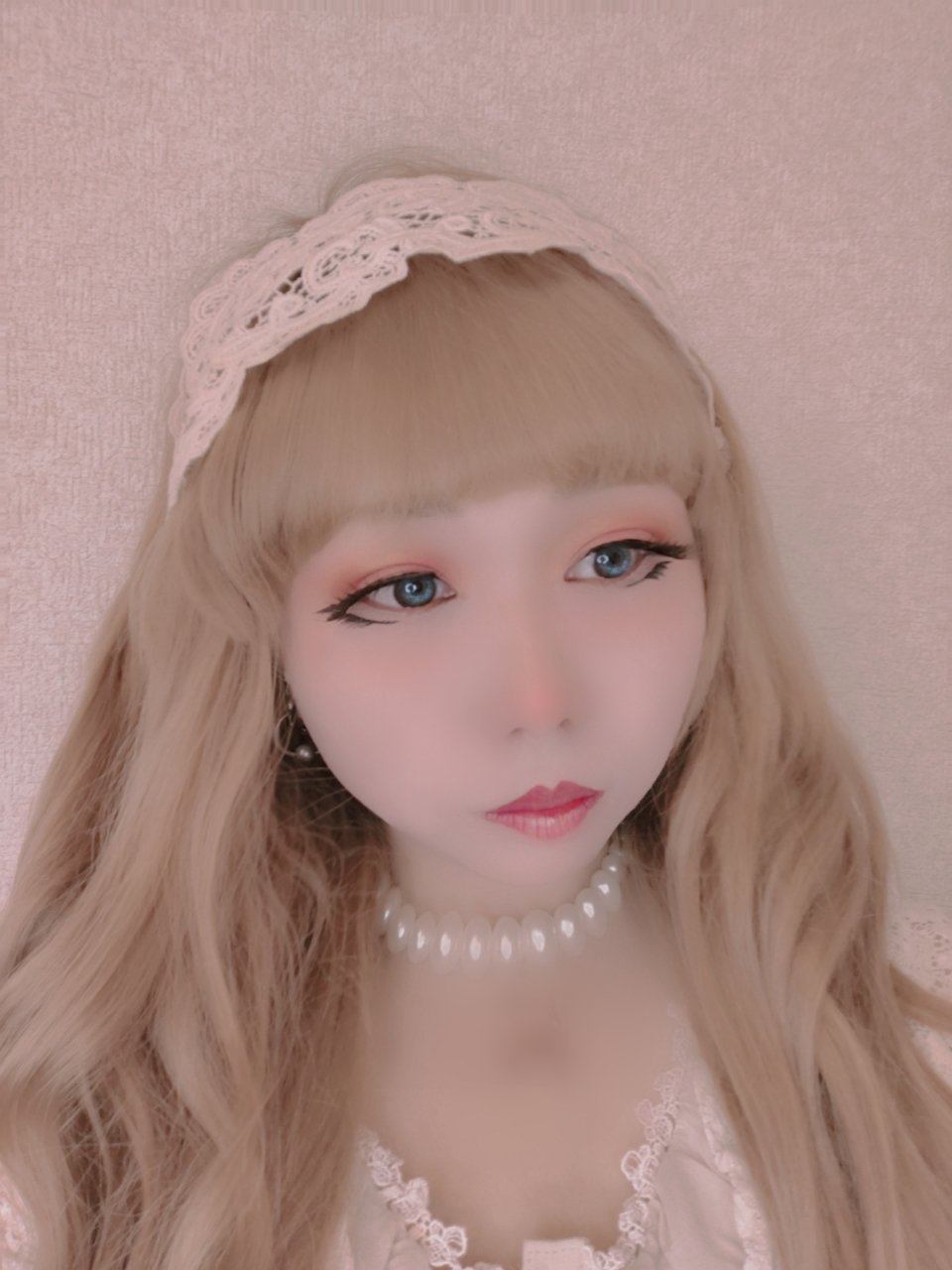 クルトン ルシフェル お人形さんのつもり 女装 メイクで変身 Rtで私を有名にしてください らぶりつください T Co Ej5rvcyonu Twitter