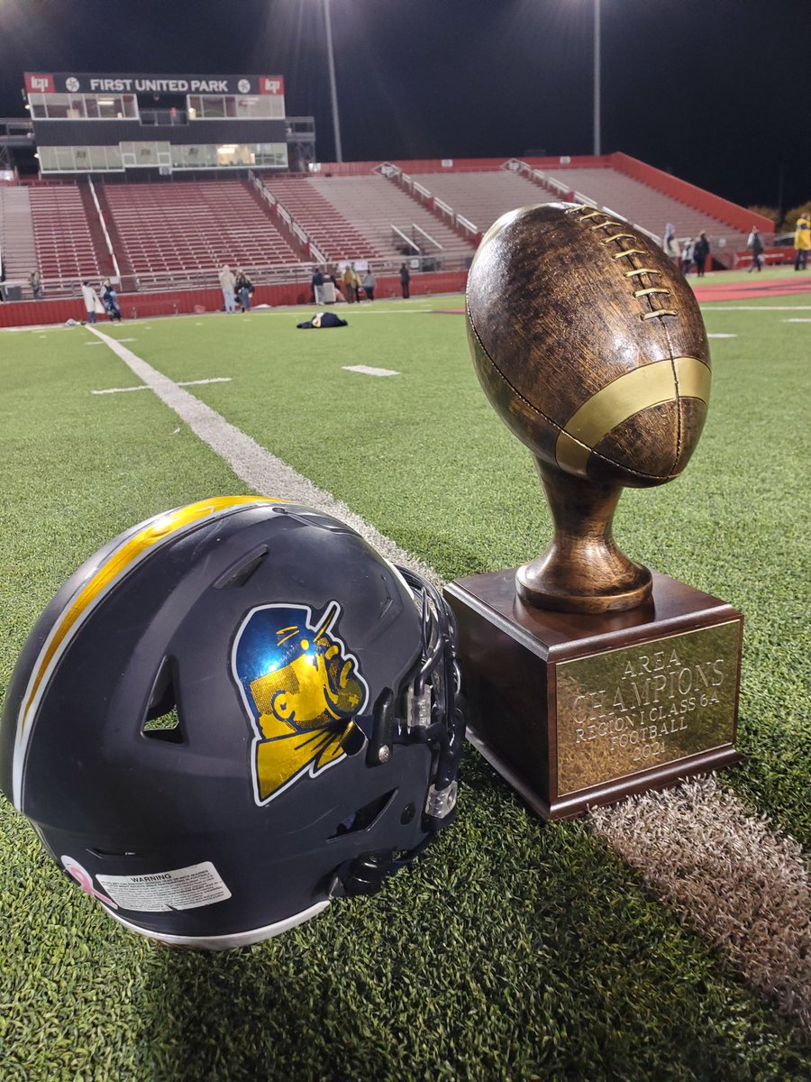 EastwoodSports's tweet photo. Coming home to the 915 🏆 https://t.co/kNGld4px9u