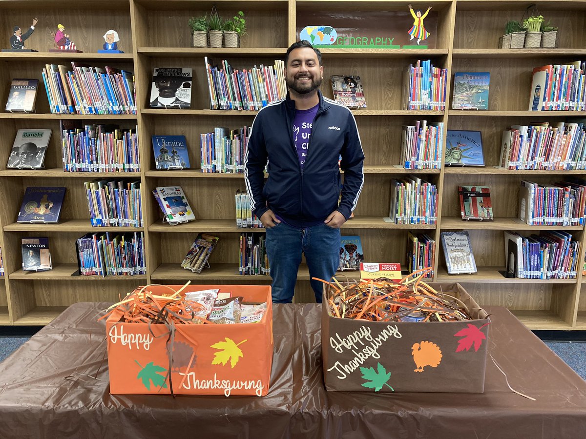 DSrdavis2's tweet photo. We want to thank @kpowelldavis5  and her church family Christian Home M.B.C. along with @ohacuna1 and @Wendys for the donations. Because of their generosity  we @StehlikES_AISD were able to gift six of our scholars families with Thanksgiving baskets.  @Garza17D @AldineISD https://t.co/vJeAnV1wP3
