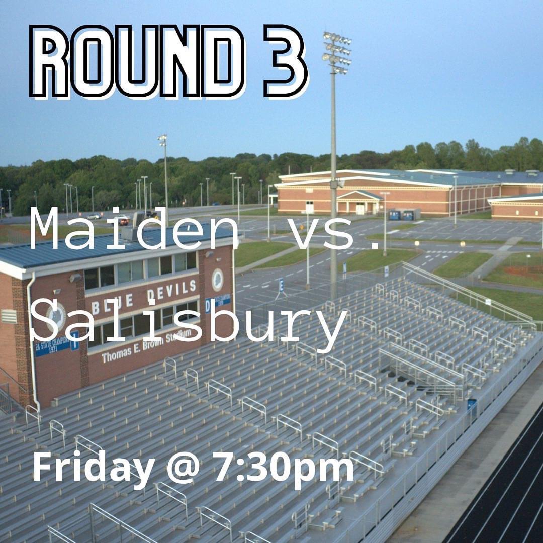 startowntigers's tweet photo. Future Blue Devils, @startowntigers, say #GoBlue! Cheering on @MHSBlueDevilsFB in Round 3 of the #NCHSAA playoffs tonight!! @Maiden_HS @catawbaschools https://t.co/Fxmy2k818c