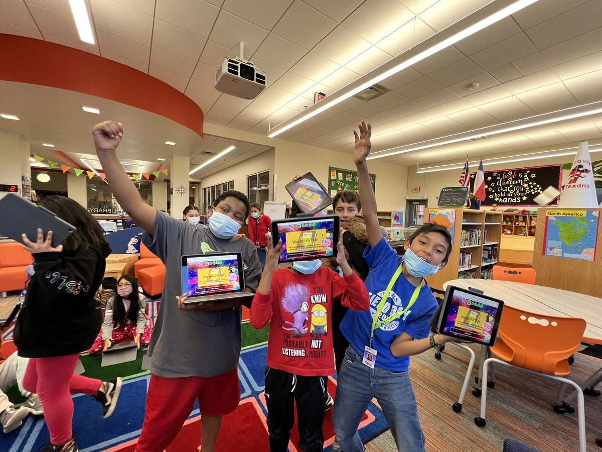 Emily Valdez M.L.S. tweet media