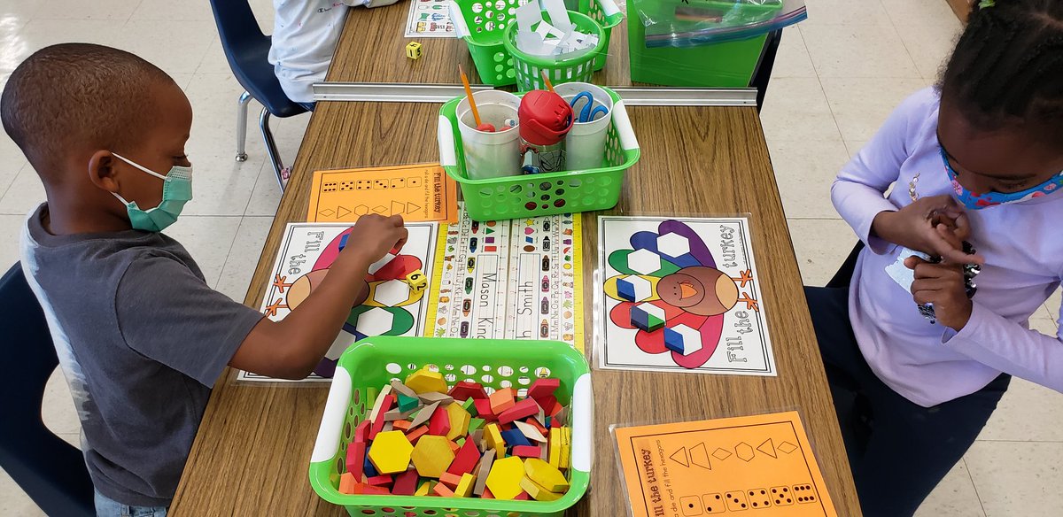 SeiversKinders's tweet photo. Thanksgiving Math Stations
@SouthwestES https://t.co/LEj8KI4sZU