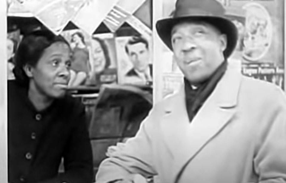 BizSuperstar's tweet photo. This week, Phil Hall's The Bootleg Files visits the 1939 all-Black "race film" feature "Paradise in Harlem." Now on Cinema Crazed: https://t.co/yqWpj2IrWr #indiefilm #1930s #racefilms #Harlem #musicals https://t.co/JcfwEu1HkB